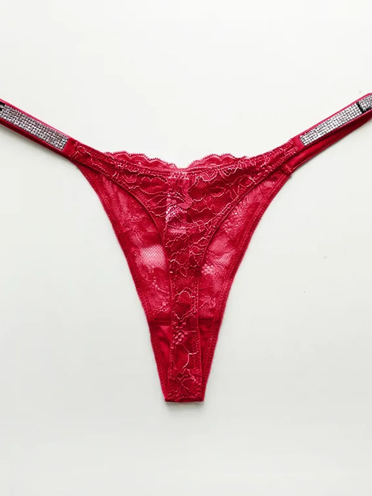 String Dentelle Éclat, détails brillants