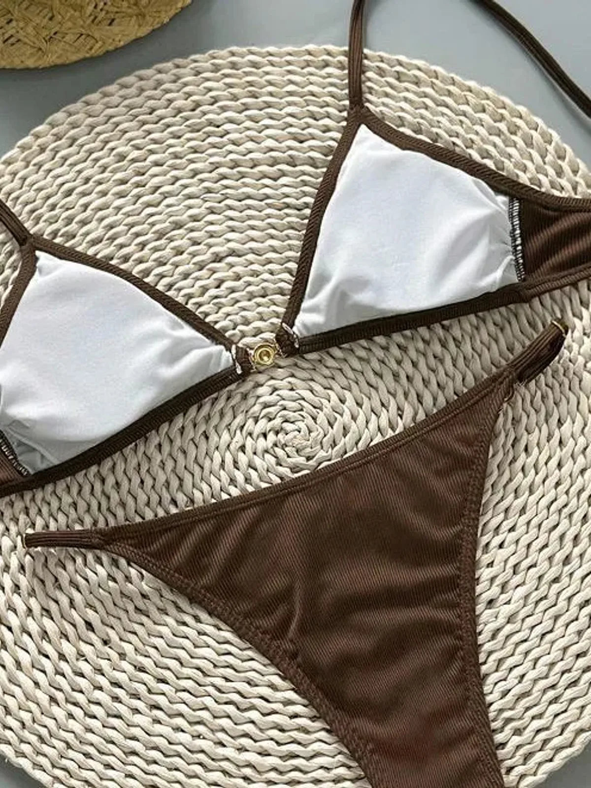 Maillot Deux Pièces Solaire, détail métal