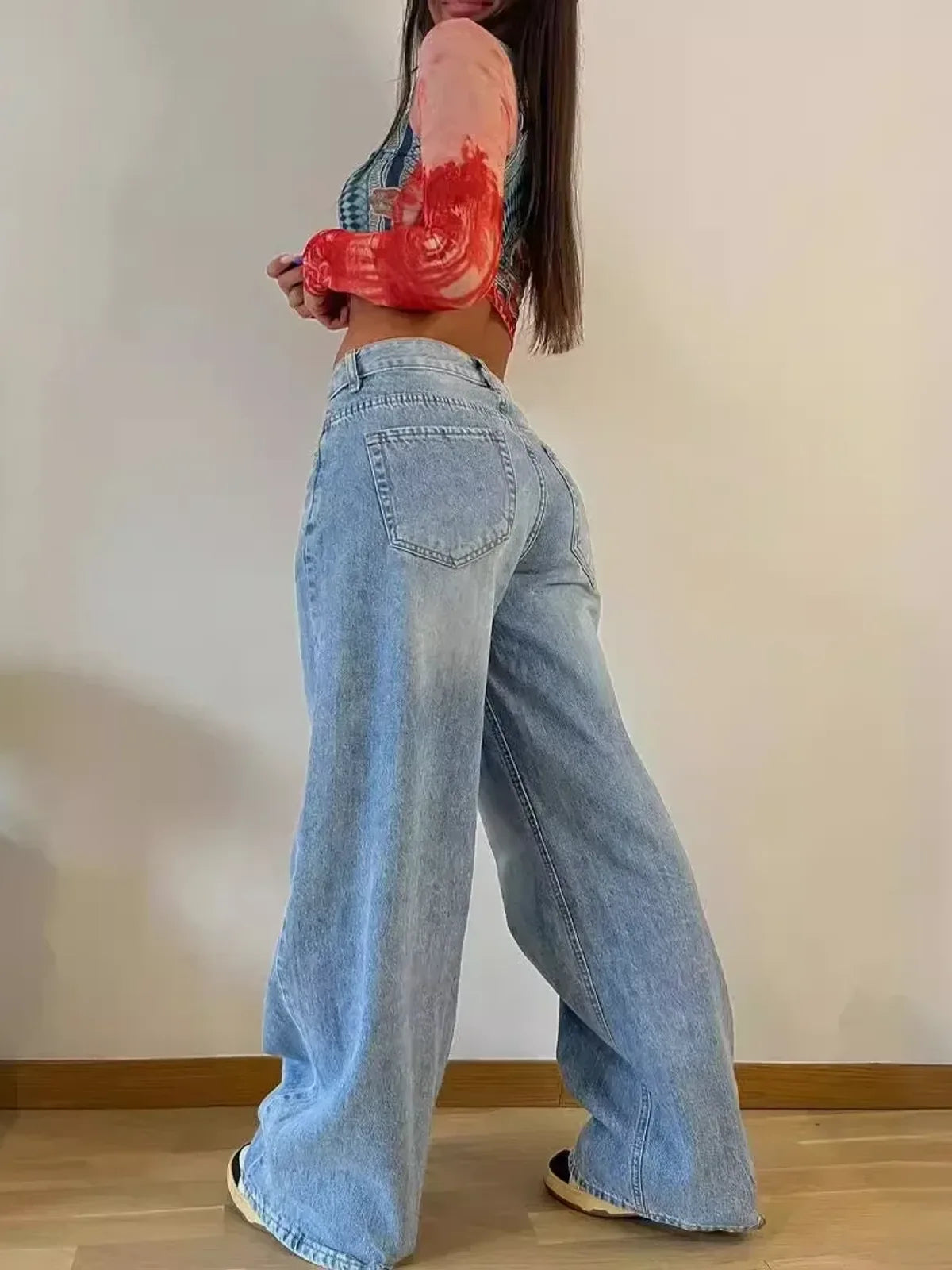 Jean Ample Victoire, taille mi haute