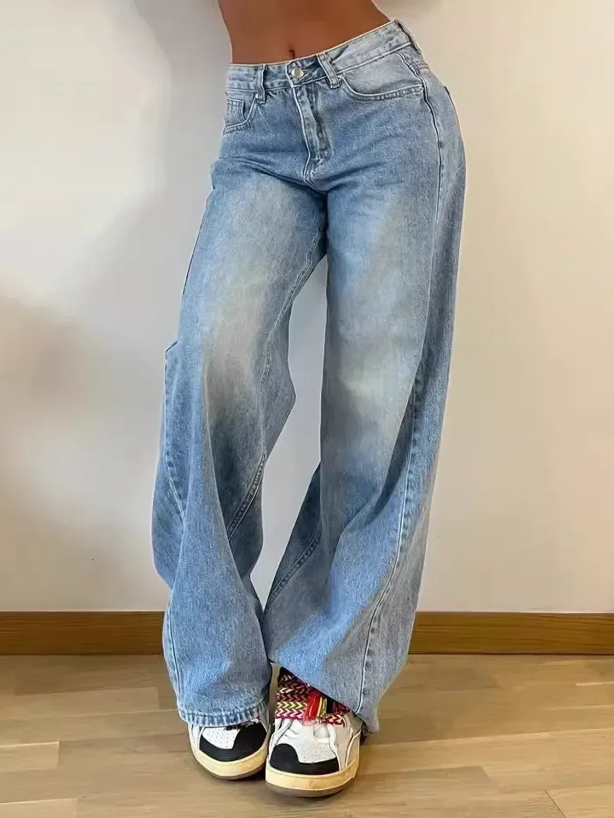 Jean Ample Victoire, taille mi haute