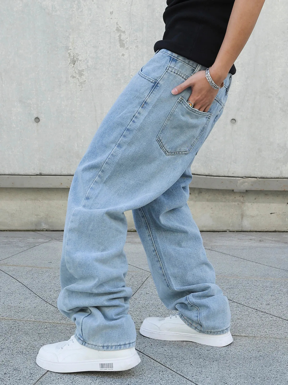 Oscar Jean baggy