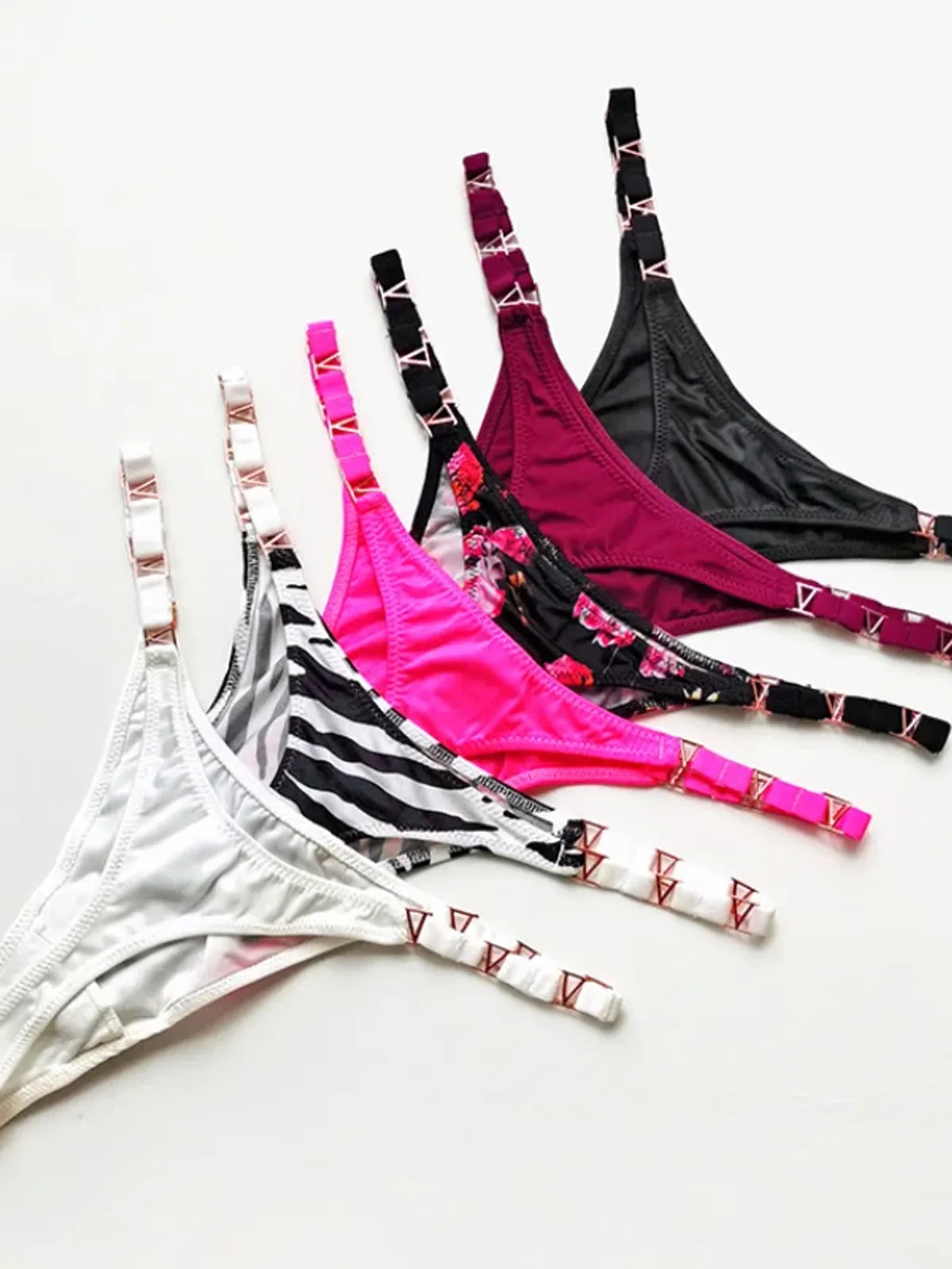 String Soie Glacée, taille basse